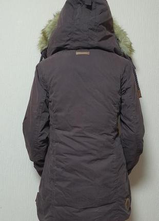 Неймовірна зимова куртка на хутрі сливового кольору німецького бренда naketano, 💯 оригінал6 фото