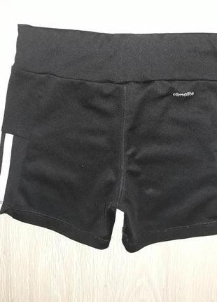 Короткие шорты adidas на 9-10 лет7 фото