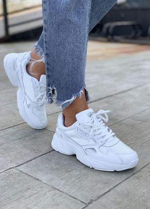 Кросівки adidas falcone жіночі білий колір5 фото