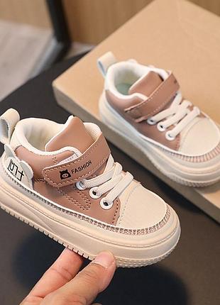 🎀новинка , стильні кросівки