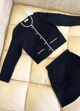 Чорний костюм жакет піджак + спідниця прикрашені бісером на кнопках sandro3 фото