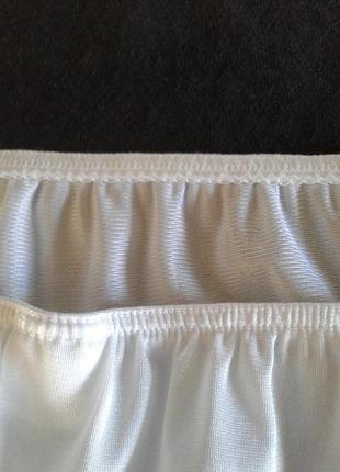 Белоснежная блестящая нижняя юбка, подъюбник с широким кружевом damart4 фото