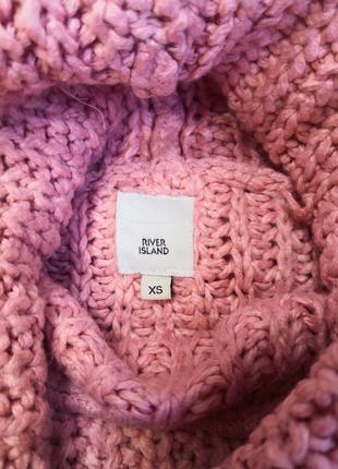 Красивый розовый свитер с горловиной8 фото