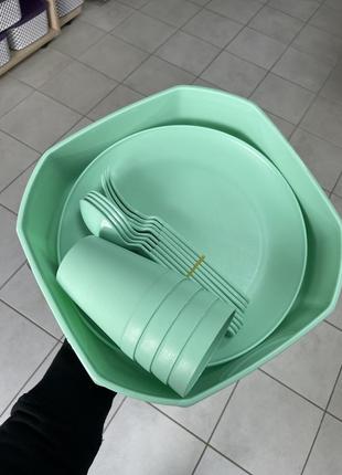 Набір посуду для пікніку2 фото