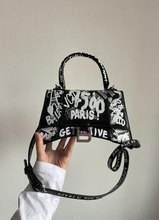 Balenciaga hourglass small handbag graffiti in black9 фото