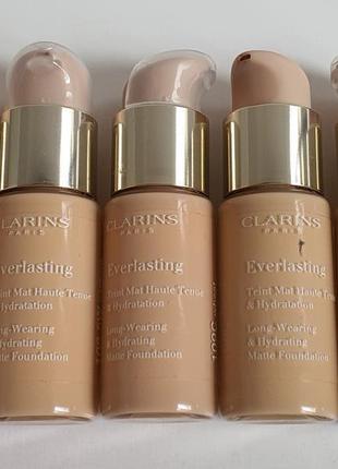 Стійкий тональний крем clarins everlasting5 фото