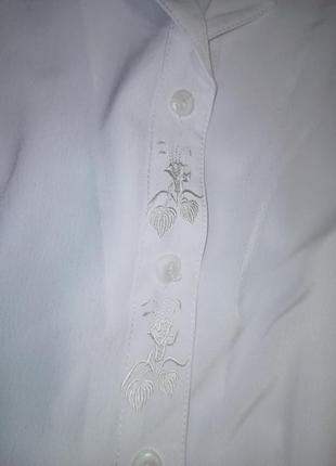 Белоснежная  коттоновая блуза с вышивкой,46-48разм6 фото
