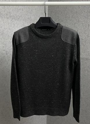 Серый свитер от бренда cedarwood state
