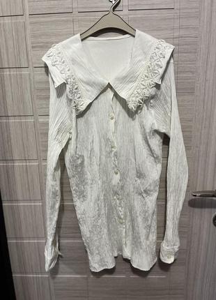 Трендовая рубашка жатка с воротником