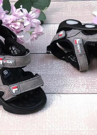 Босоніжки для хлопчиків