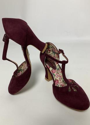 Винтажные замшевые женские туфли от joe browns4 фото