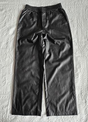Женские широкие штаны брюки  эко кожа oui7 фото