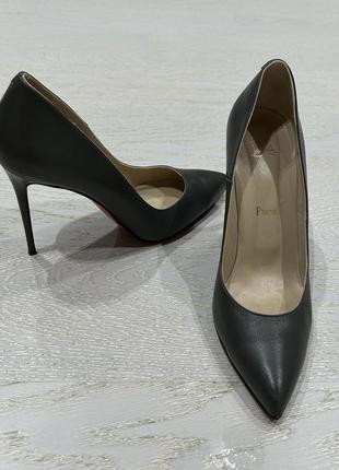 Туфлі kate christian louboutin2 фото