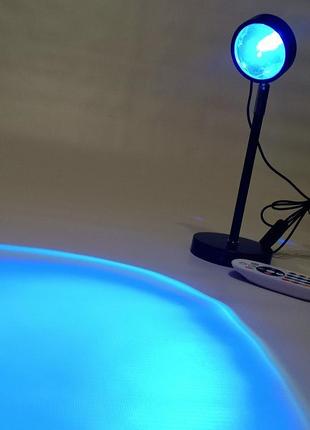 Закатна лампа з пультом, sunset lamp, 4 основних кольори, 16 відтінків.