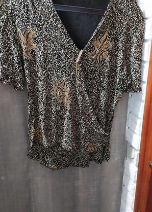 Костюм женский