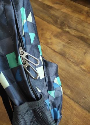 Рюкзак minecraft светится надпись