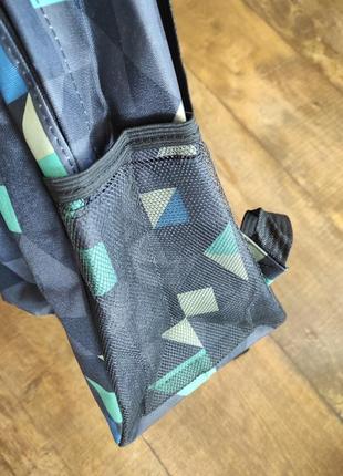 Рюкзак minecraft светится надпись