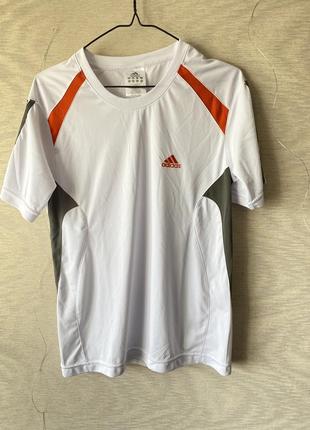 Футболка adidas