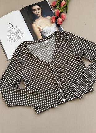 Топ з довгими рукавами укорочений в клітинку