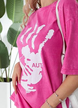 Женская трендовая малиновая футболка варенка в стиле тай дай, оверсайз туреченица4 фото