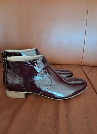 Туфлі шкіра лакірована eye