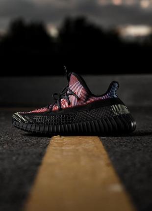 Мужские кроссовки adidas yeezy boost v2 yecheil reflective