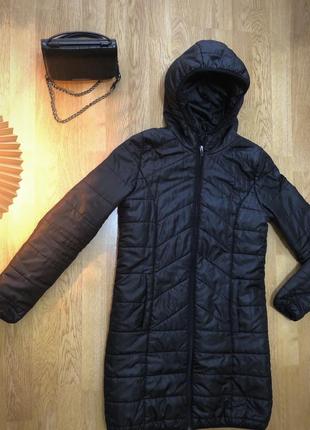 Теплая черная куртка на осень-зиму3 фото