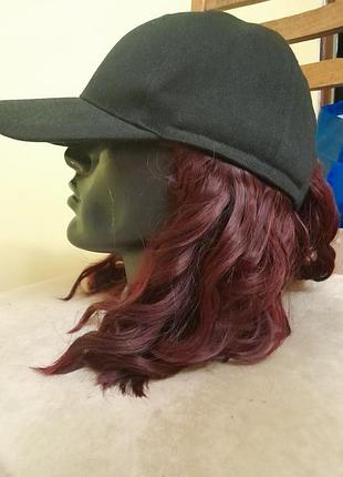 Парик-кепка бордовый