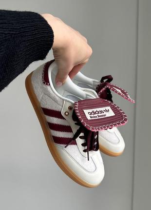 Прекрасные женские кроссовки adidas samba x wales bonner pony tonal white burgundy белые