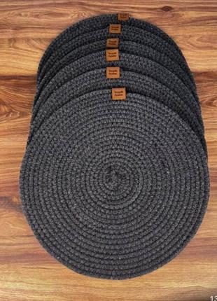 Подставка под посуду, мустанг