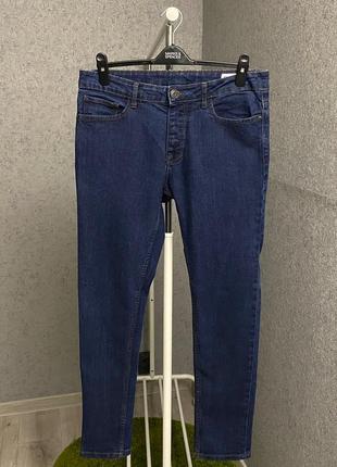 Синие джинсы от бренда denim co1 фото