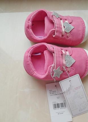 Кроссовки (мокасины) для девочки, размер 19, фирмы mothercare