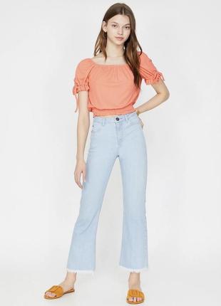Джинсы клеш