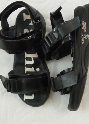 *fashion* штучні матеріали.