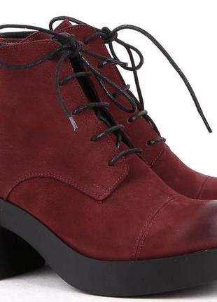 Продам шикарные демисезонные ботиконы