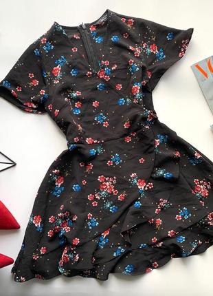👗отменное чёрное платье миди с цветами/чёрное платье с рюшами в разноцветных цветах👗