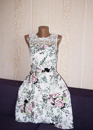 Нежное милое белое платье сукня плаття в цветочный принт квітковий размер s1 фото