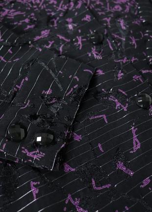 Женская приталенная структурная рубашка finnkarelia. черно-белый градиент с фиолетовым рисунком, серебрянные линии, вышитые цветы. retro vintage9 фото