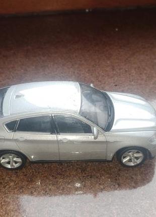 Модель 1:43 bmw x5 машинка металева welly8 фото