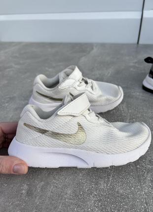 Nike легкие молочные на липучках