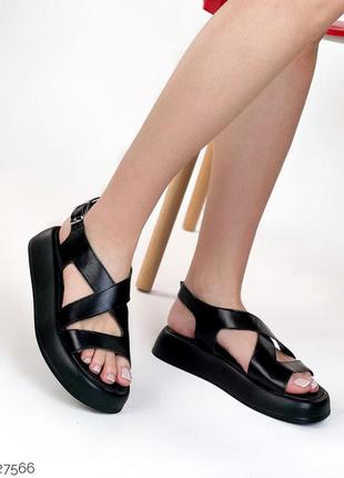 Распродажа натуральные кожаные черные босоножки - сандалии на высокой подошве2 фото