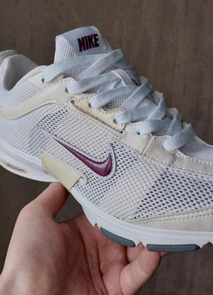 Кроссовки оригинальные nike zoom p 40