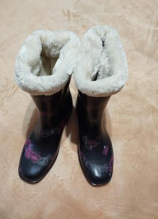 Резиновые сапоги