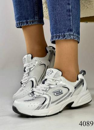 Кроссовки женские белые спортивные