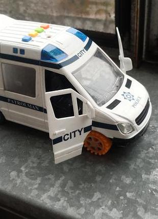 Машинка для детей и песочницы