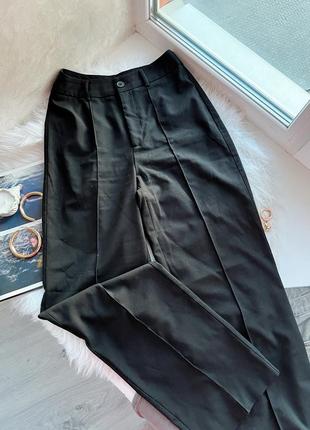 Идеальные черные прямые брюки палаццо stradivarius2 фото