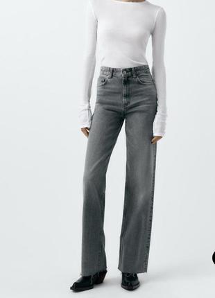 Серо-голубые джинсы зара / trf high-rise wide-leg jeans