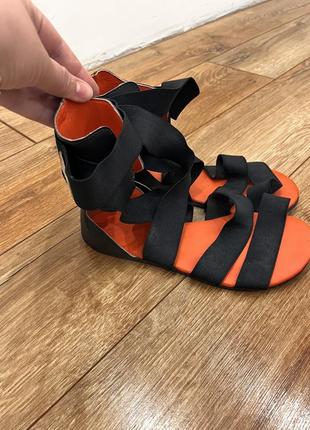 Женские босоножки от adidas8 фото