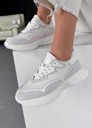 Белые серые женские кроссовки кеды из натуральной кожи замши
