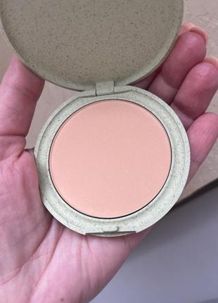 Матирующая пудра для лица kiko green me face powder sand 01